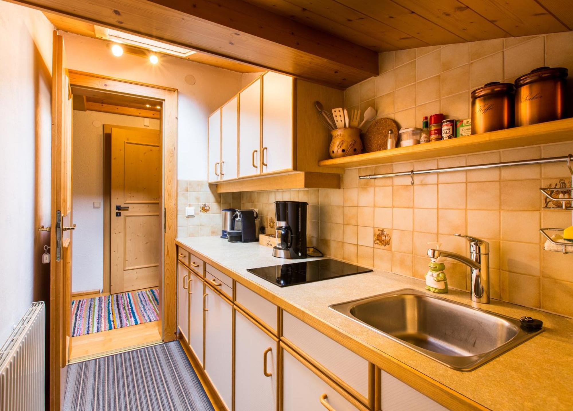 Apartment Wiesenhof - Natur & Weitblick Ueber Innsbruck - Ladestation Fuer Elektroautos Værelse billede